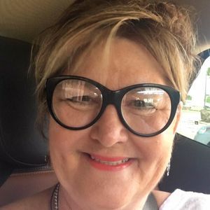 Meet your Posher, Diane